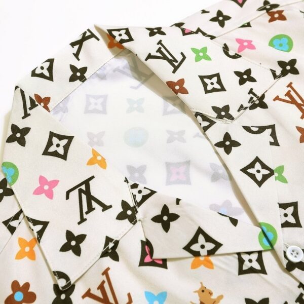 Set Louis Vuitton Multicolor Monogram Shirt and Shorts LV009 - Image 7