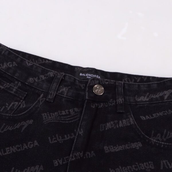 Jeans Balenciaga Signature Print Black BL028 - Image 4