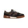 Niedrige Sneaker aus Canvas und schwarzem Wildleder