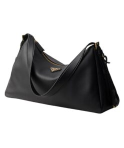 Alternative view of Aimée große Lederschultertasche in Schwarz 23cm