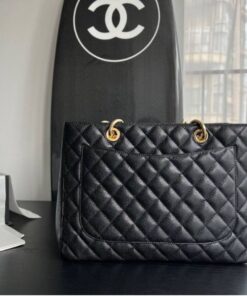 Alternative view of Grand Shopping Tote Schwarz 35 cm