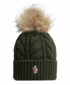 Mütze aus Wollmischung mit Pompon