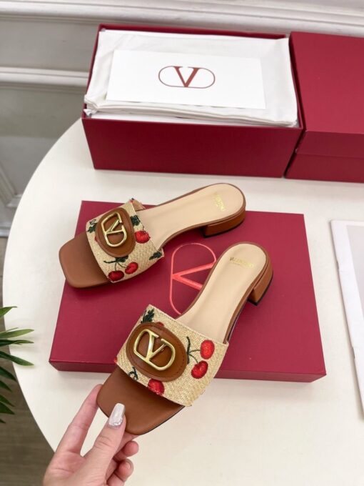 Vlogo Signature Cherryfic Slide Sandale – Bild 5