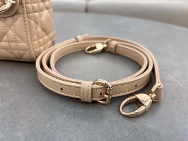 Lady My ABC Beige 17 cm – Bild 5