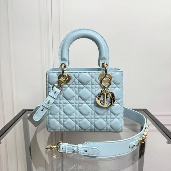 Lady My ABC Pastellblau 20 cm – Bild 2