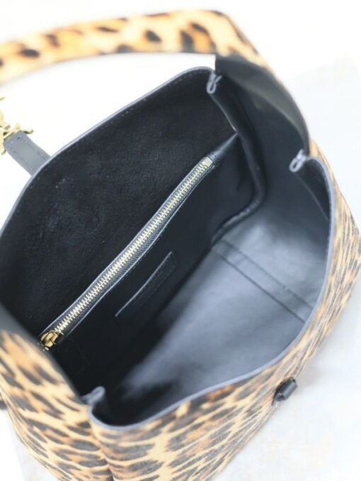 Le 5 a 7 Supple Small Pony Hair Leather 23 cm – Bild 6
