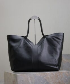 Alternative view of Y TOTE IN LEATHER